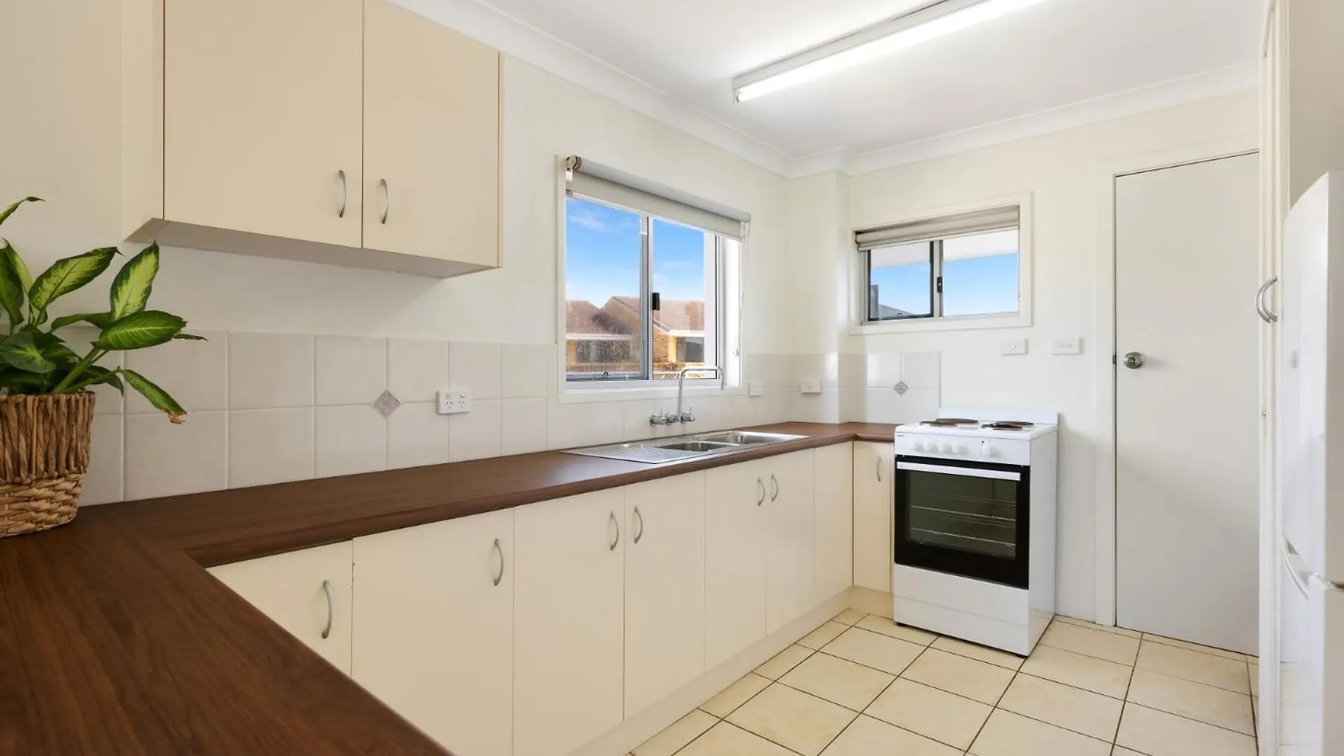 Apartment 7T Lennox Head 0*,